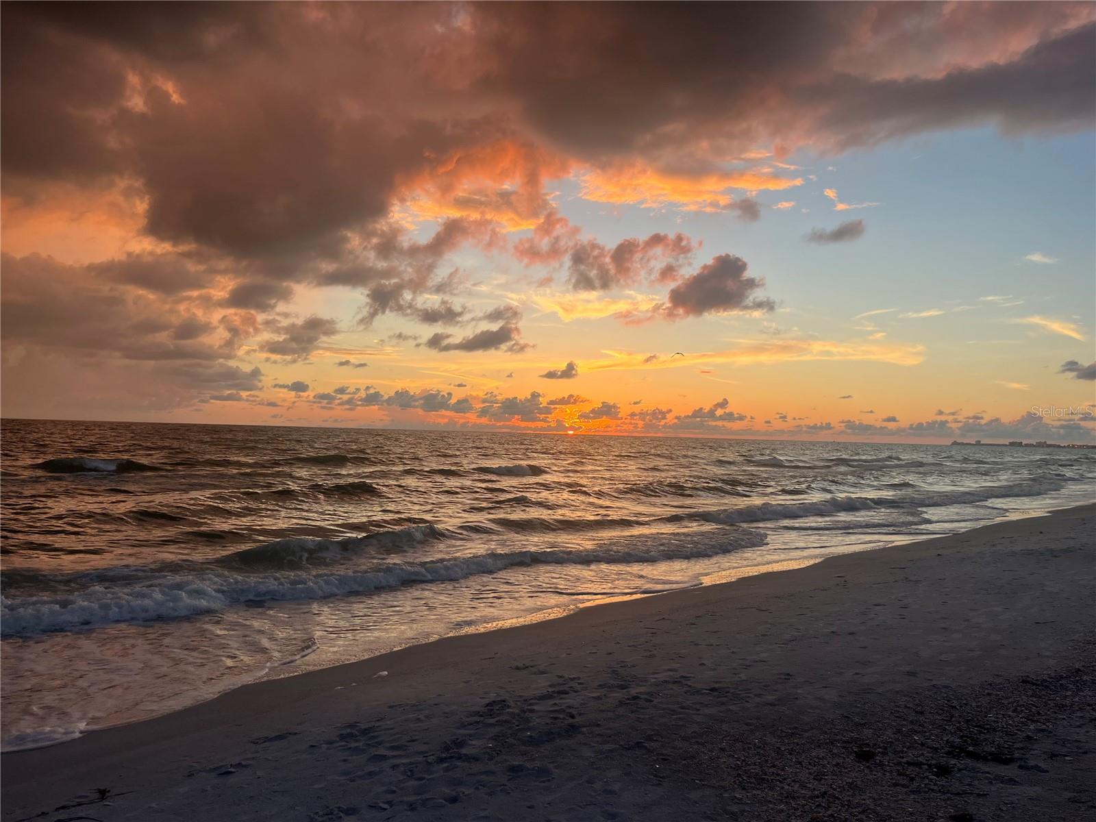 Image 16 of 17 For 18650 Gulf Boulevard 315