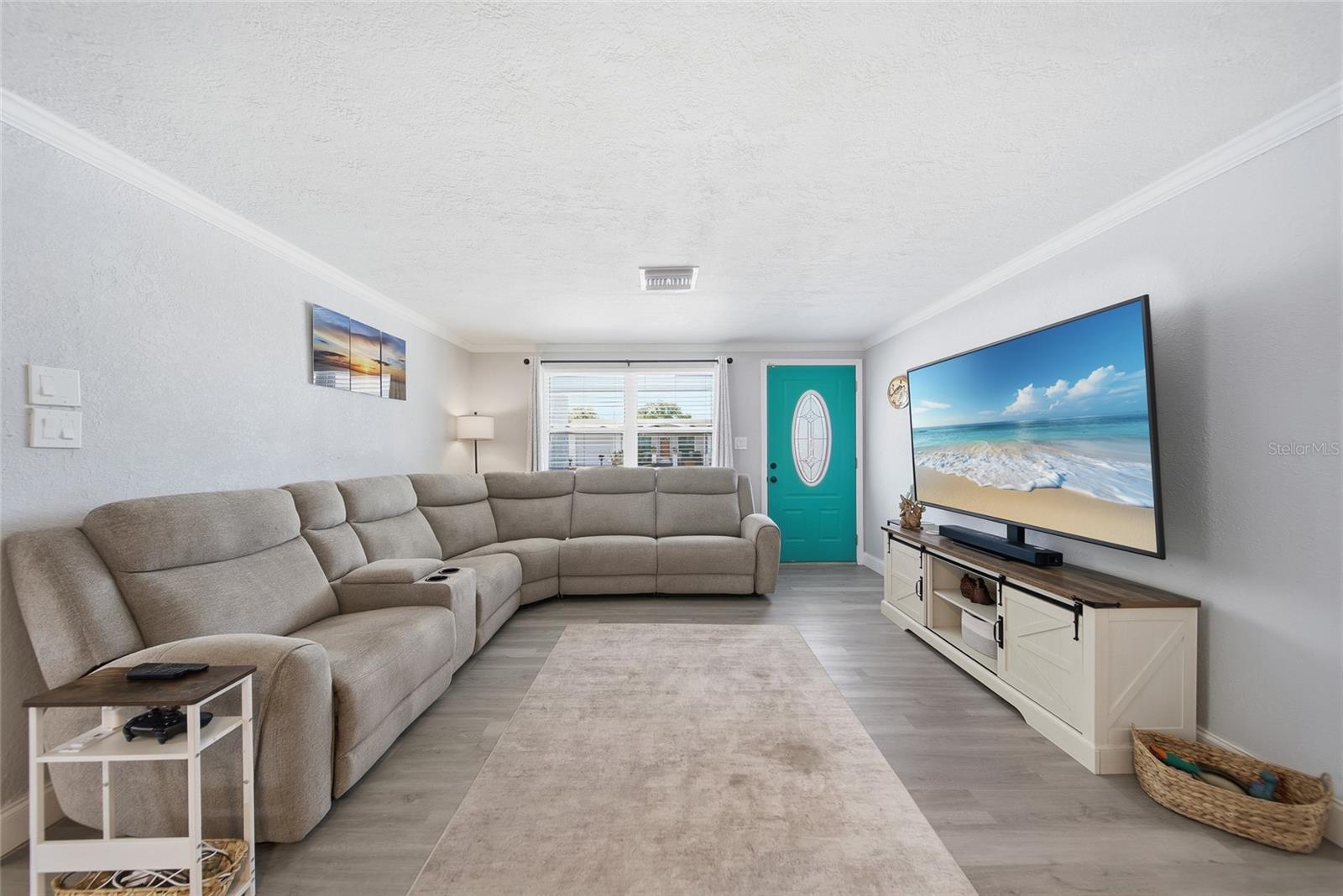 Image 4 of 28 For 1446 Weyford Lane