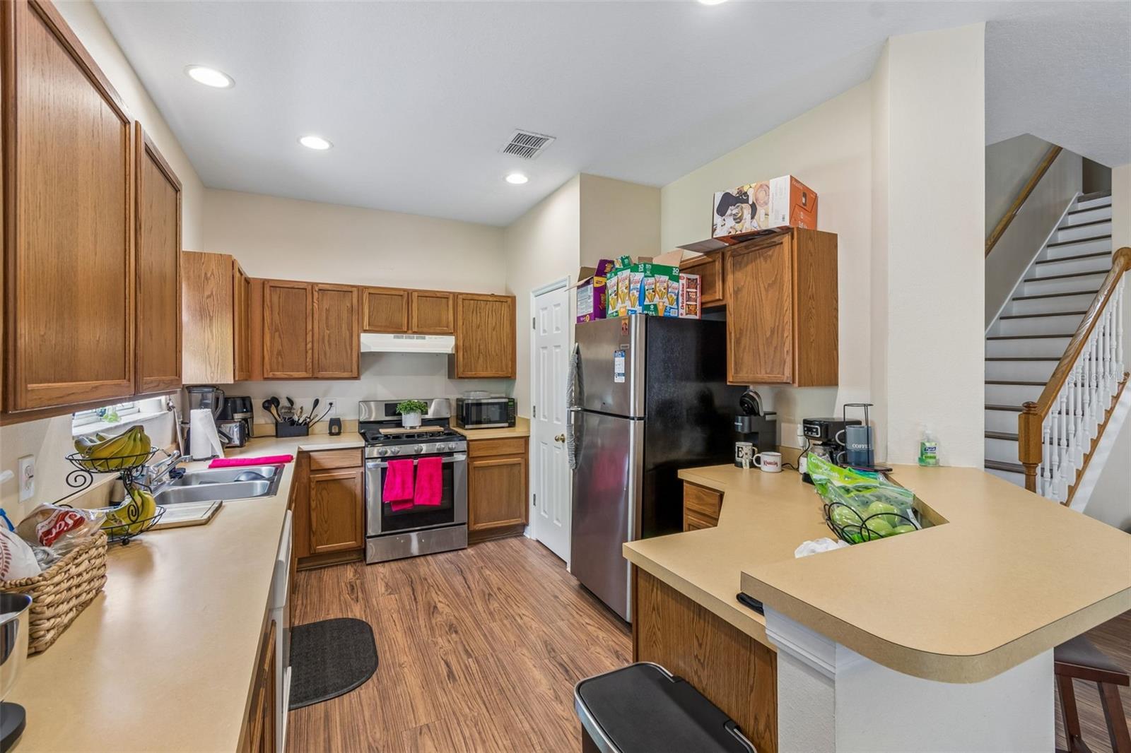 Image 15 of 57 For 2401 Silvermoss Drive