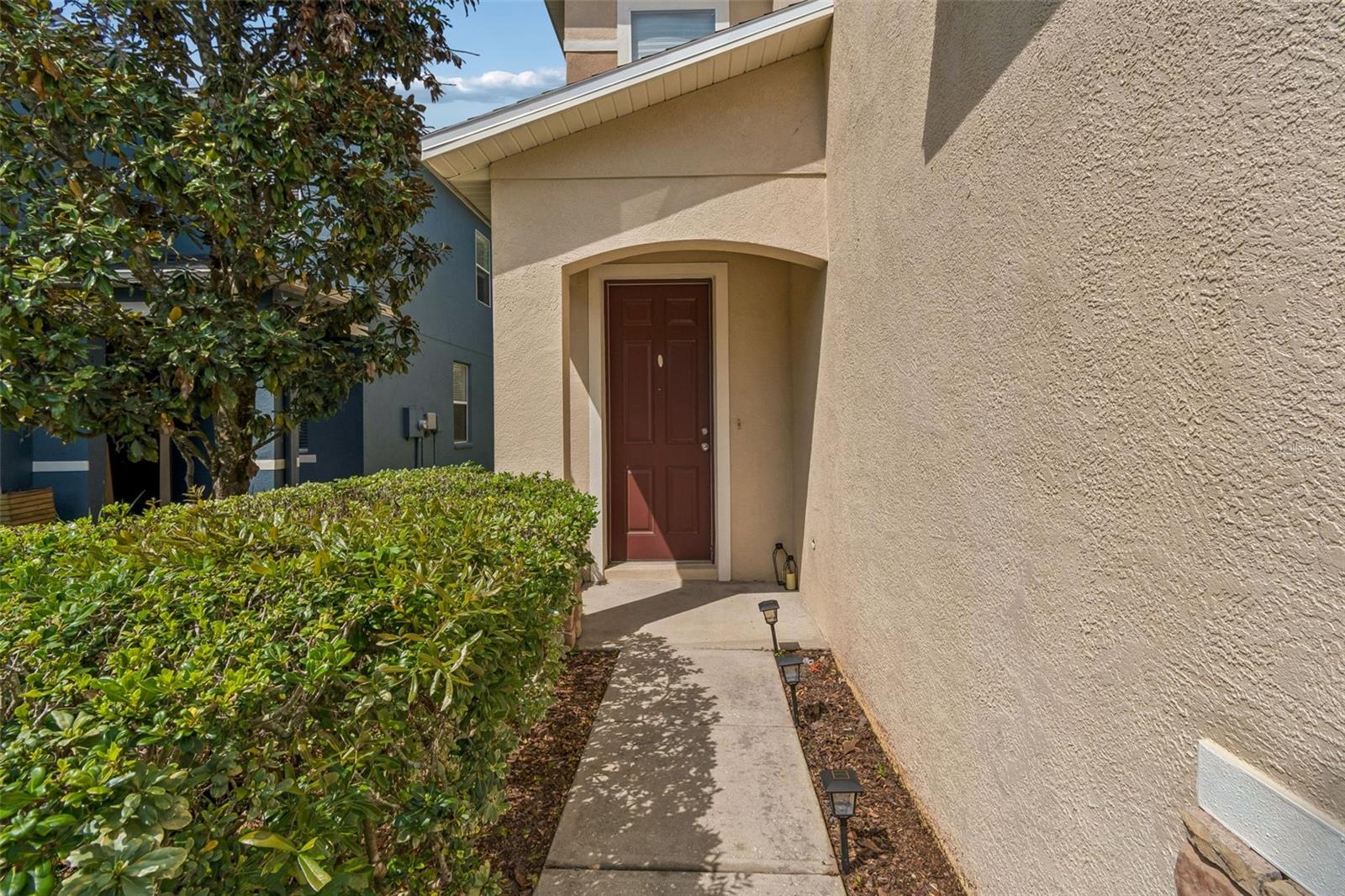 Image 4 of 57 For 2401 Silvermoss Drive