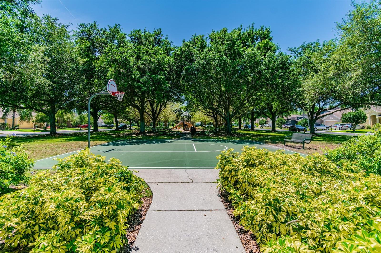 Image 54 of 57 For 2401 Silvermoss Drive