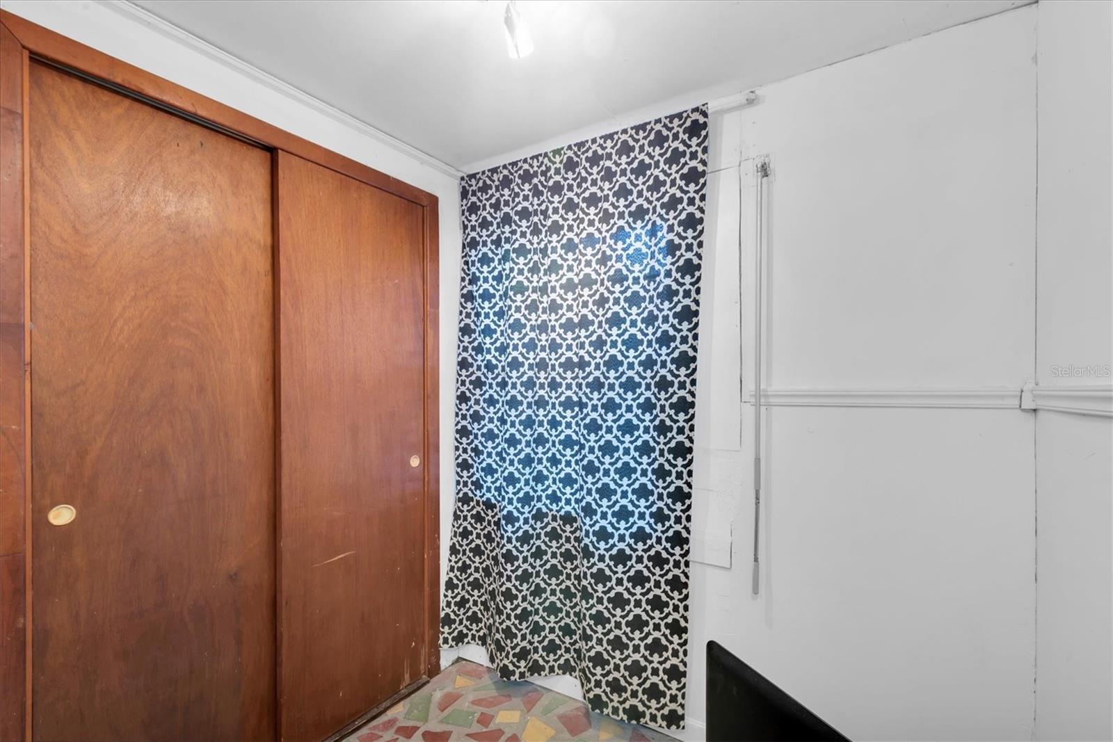 Image 17 of 36 For 1846 51st Street S