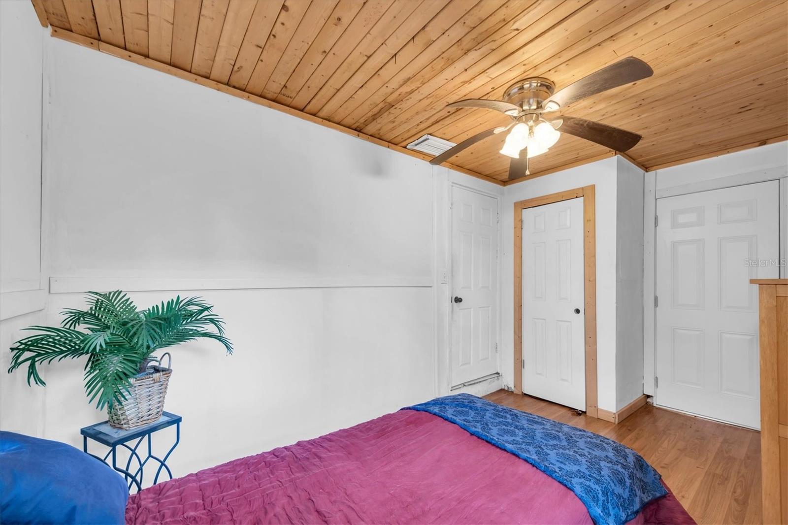 Image 21 of 36 For 1846 51st Street S