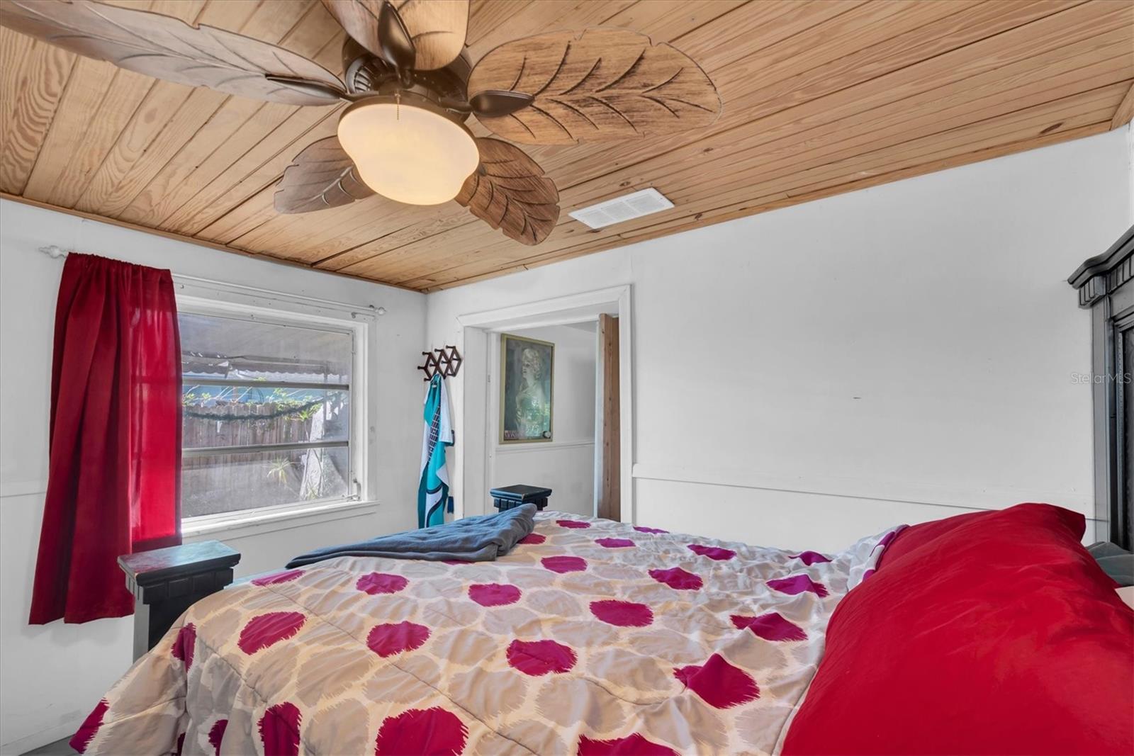 Image 23 of 36 For 1846 51st Street S