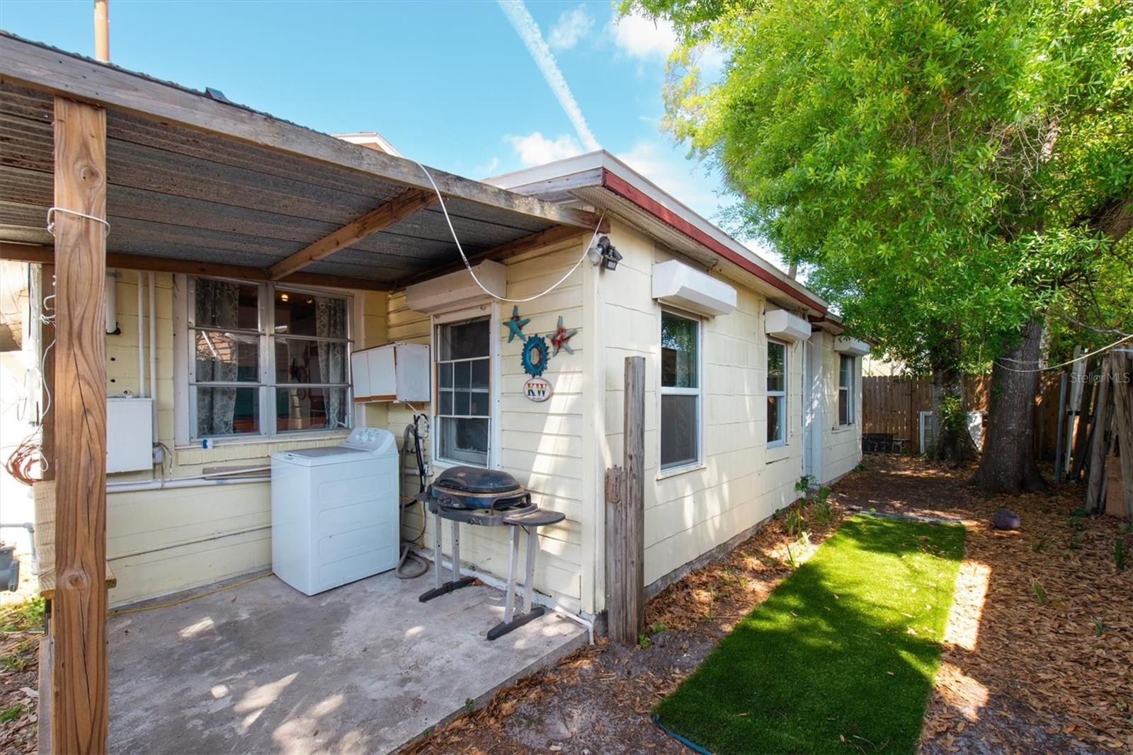 Image 24 of 36 For 1846 51st Street S