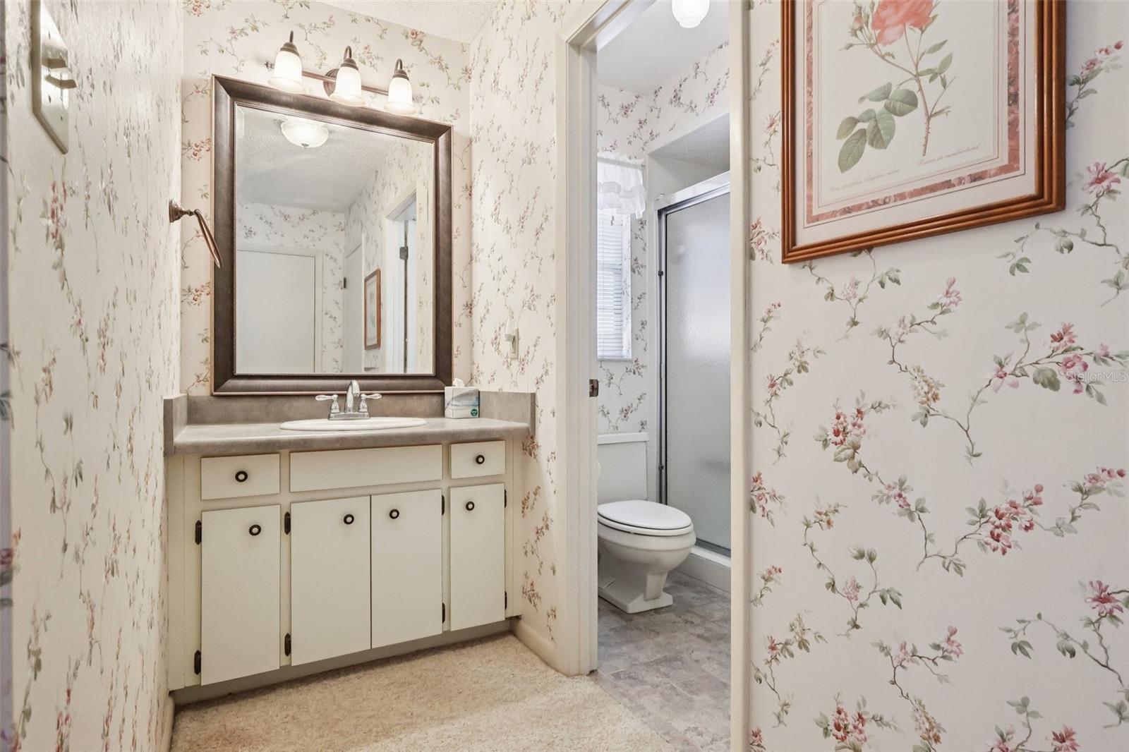 Image 15 of 22 For 12 Sun Air Boulevard E