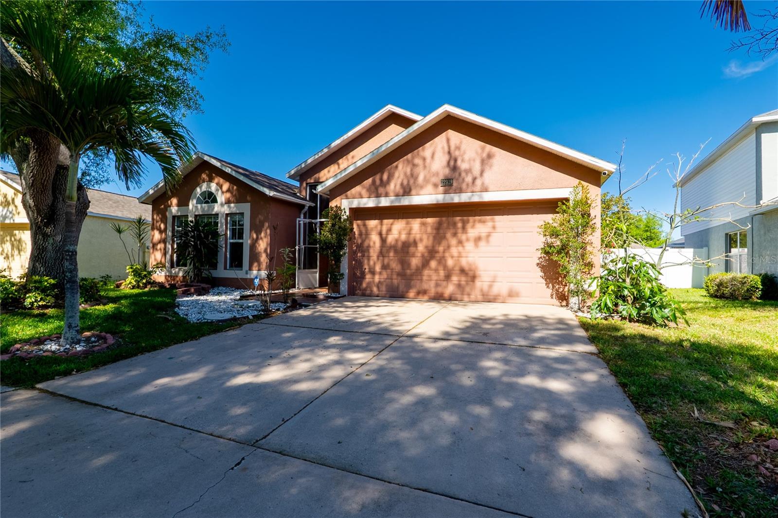 Details for 12919 Kings Lake Drive, GIBSONTON, FL 33534