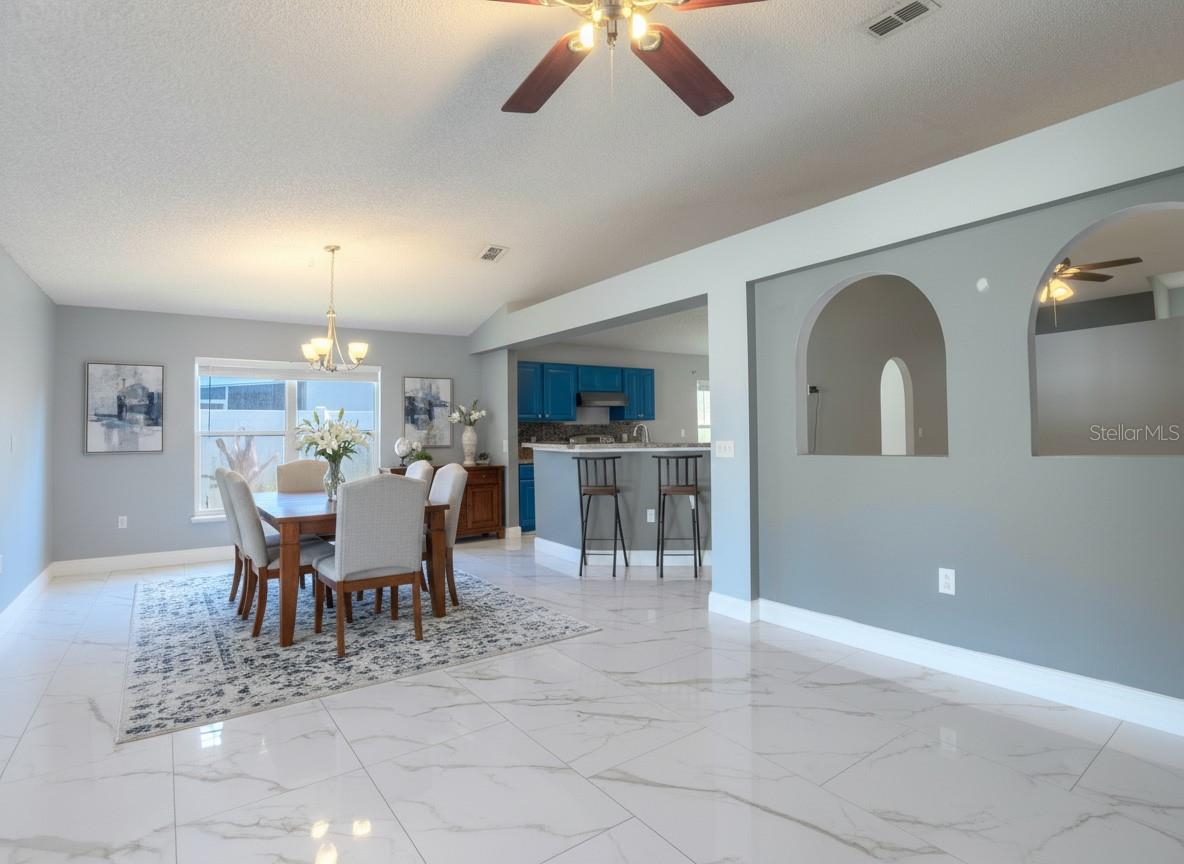 Image 4 of 8 For 12919 Kings Lake Drive