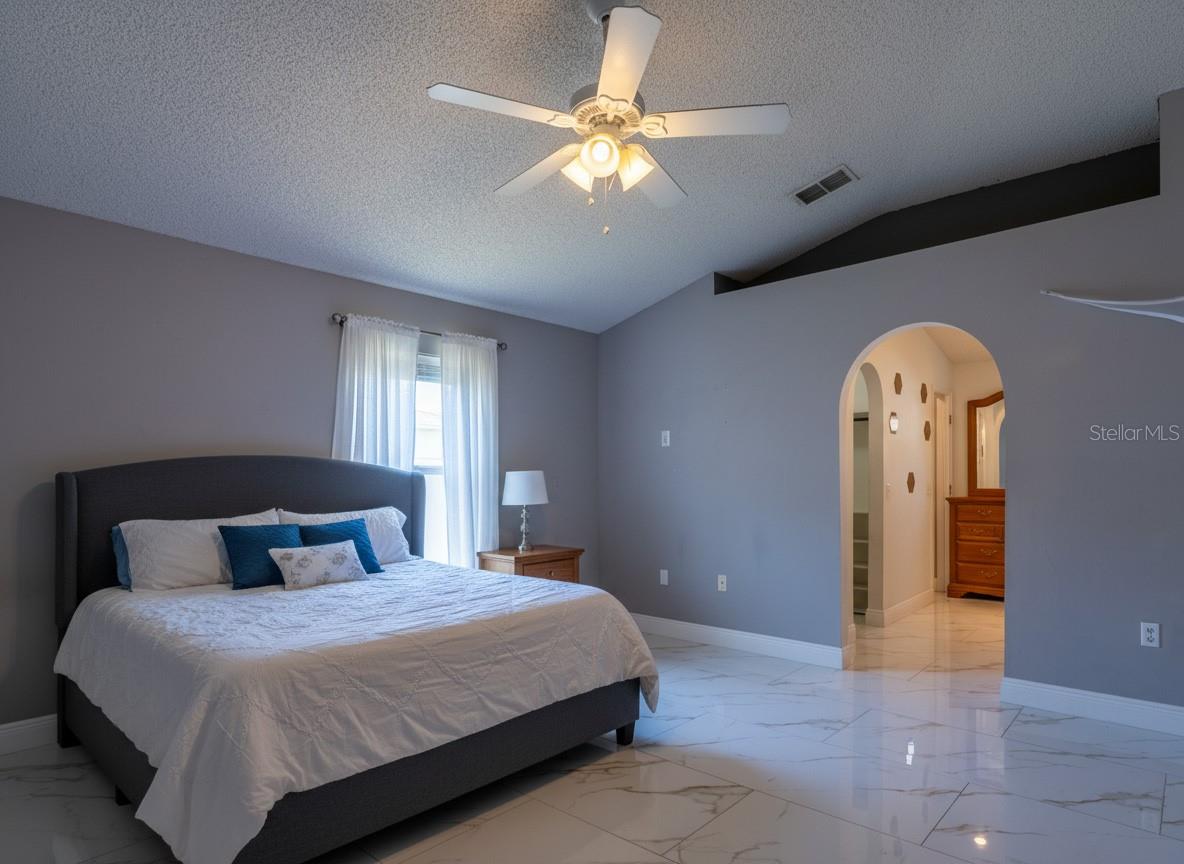 Image 8 of 8 For 12919 Kings Lake Drive