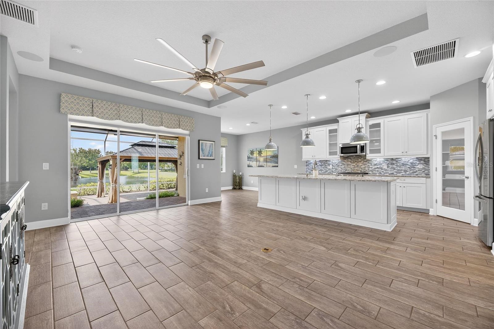 Image 12 of 80 For 5130 Admiral Pointe Drive