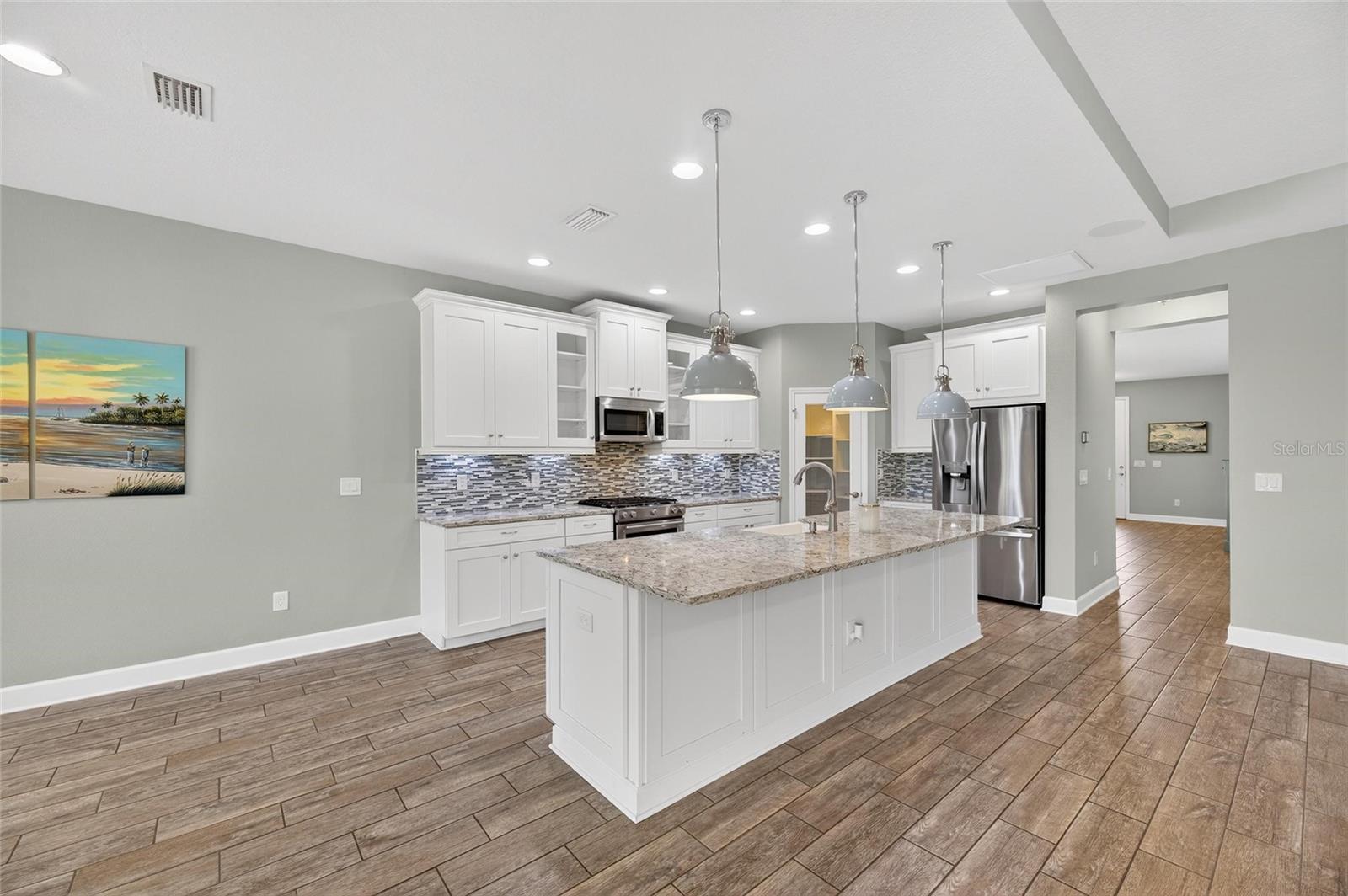 Image 15 of 80 For 5130 Admiral Pointe Drive