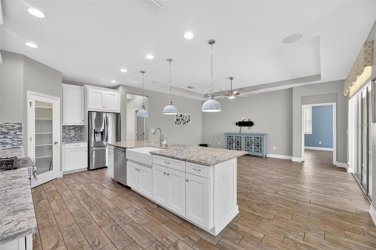 Image 18 of 80 For 5130 Admiral Pointe Drive