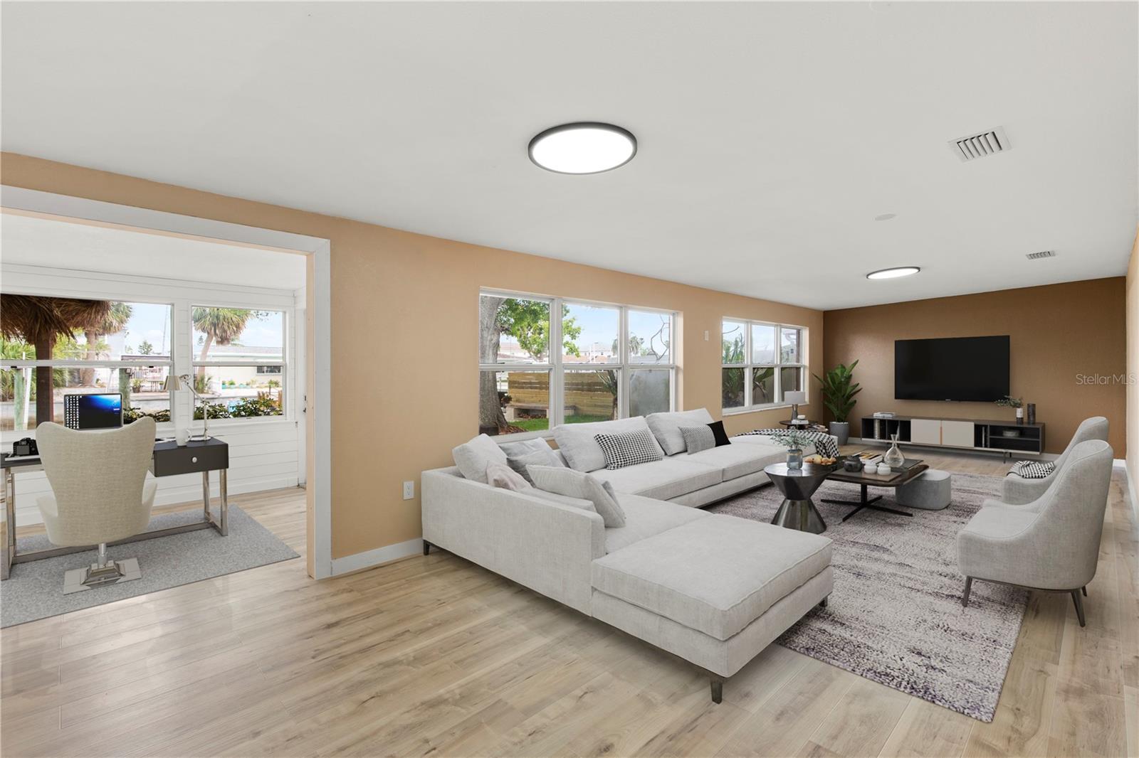 Listing photo id 9 for 13626 Allyn Drive