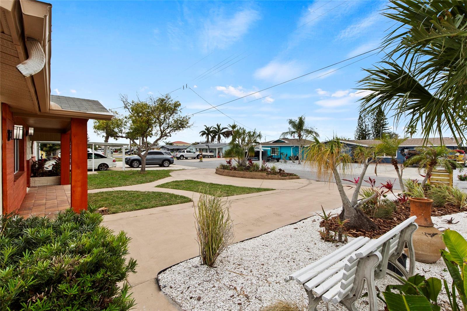 Listing photo id 30 for 13626 Allyn Drive