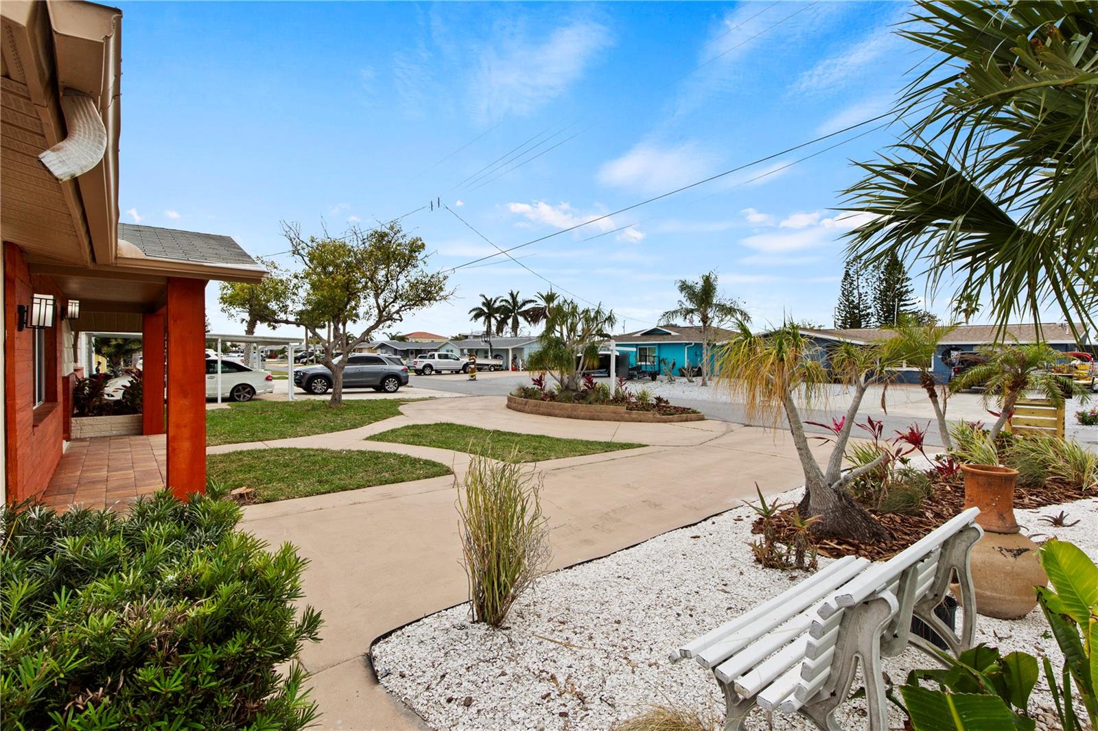 Listing photo id 44 for 13626 Allyn Drive