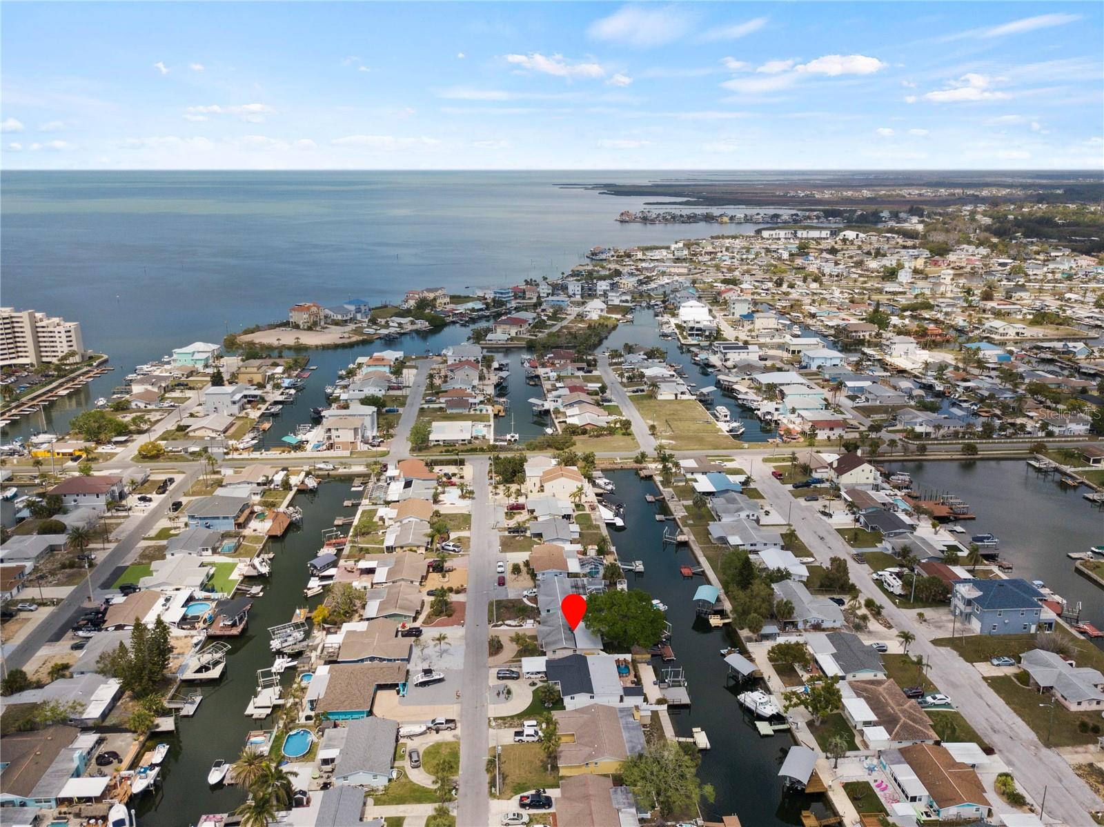 Listing photo id 46 for 13626 Allyn Drive