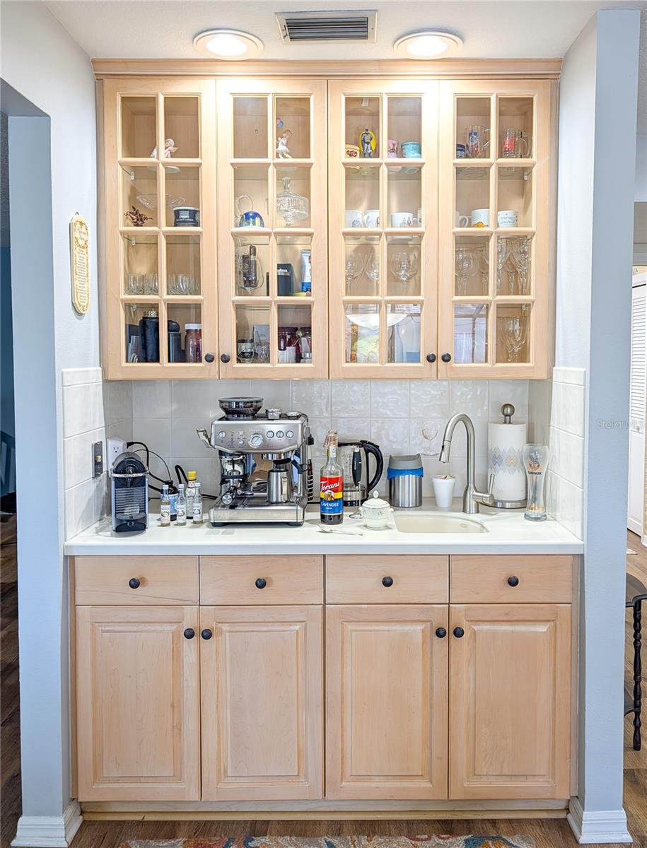 Image 18 of 42 For 1711 Magdalene Manor Drive