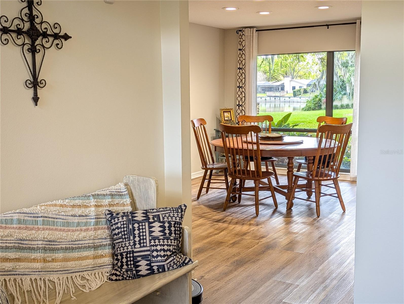 Image 9 of 42 For 1711 Magdalene Manor Drive