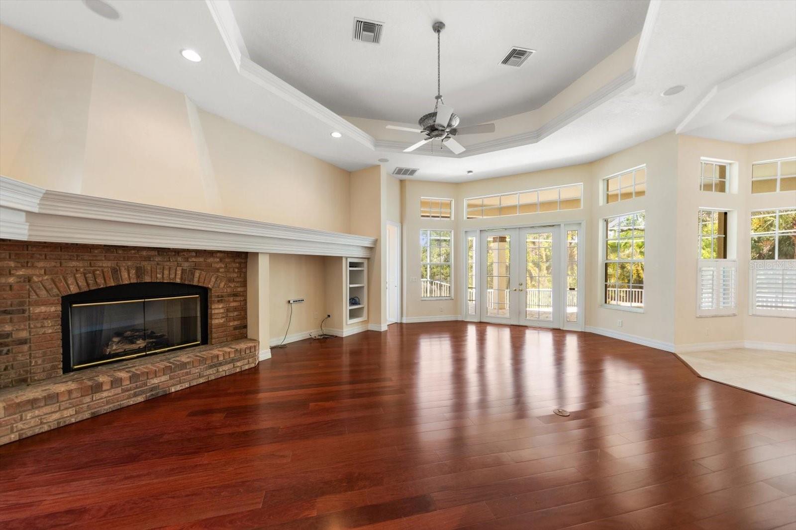 Image 14 of 34 For 280 Belleview Boulevard