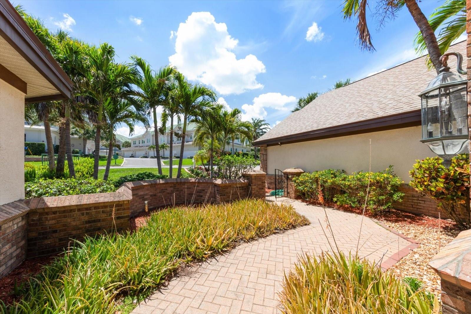 Image 5 of 34 For 280 Belleview Boulevard