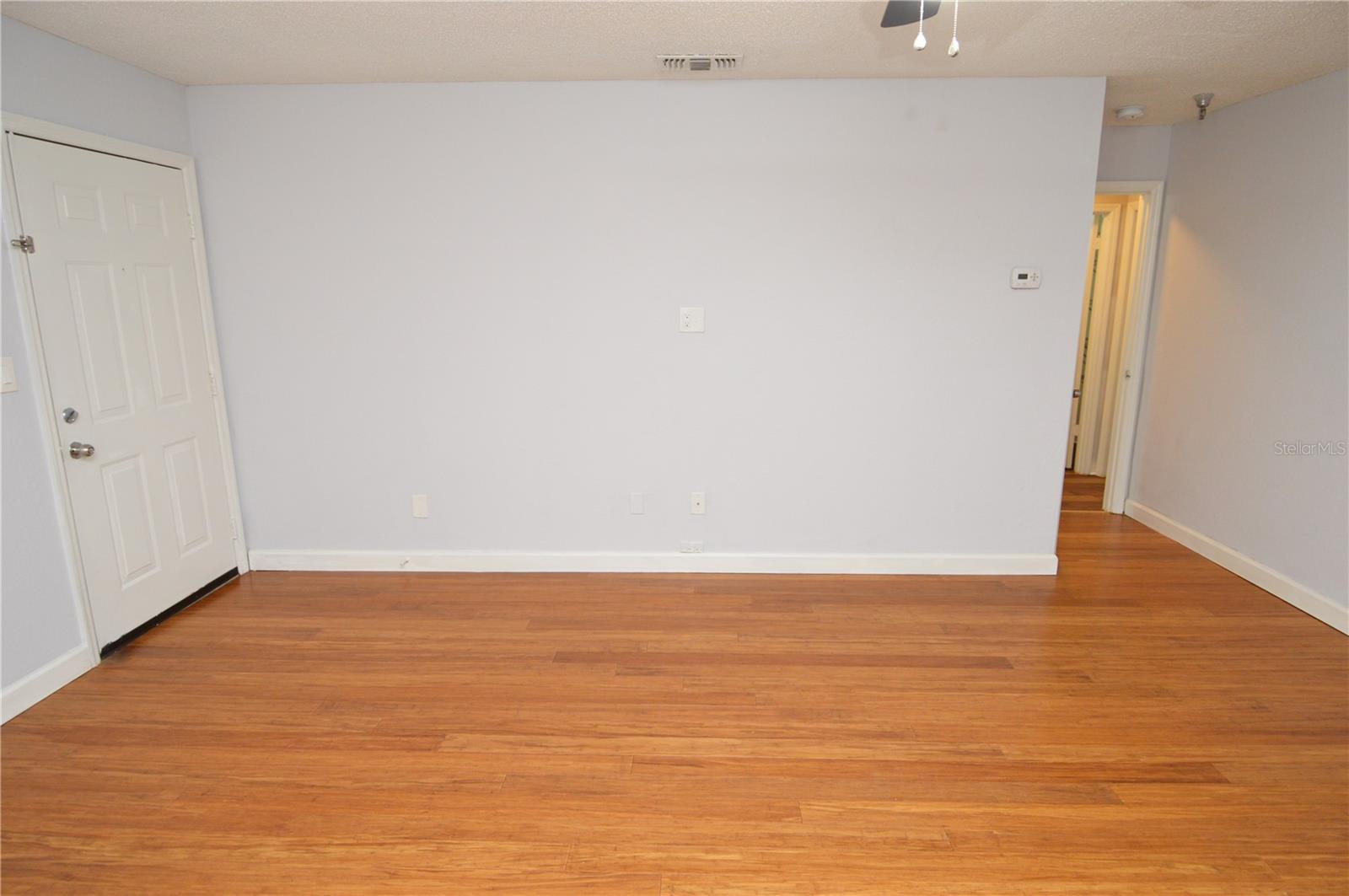 Image 20 of 100 For 10265 Gandy Boulevard N 1707