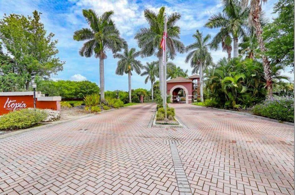 Image 99 of 100 For 10265 Gandy Boulevard N 1707