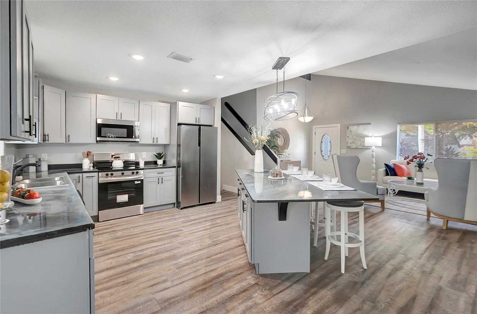 Image 14 of 46 For 16133 Ravendale Drive