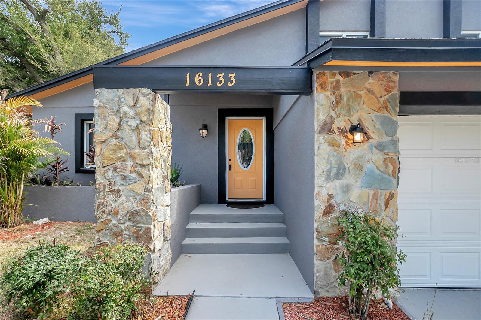 Image 2 of 46 For 16133 Ravendale Drive