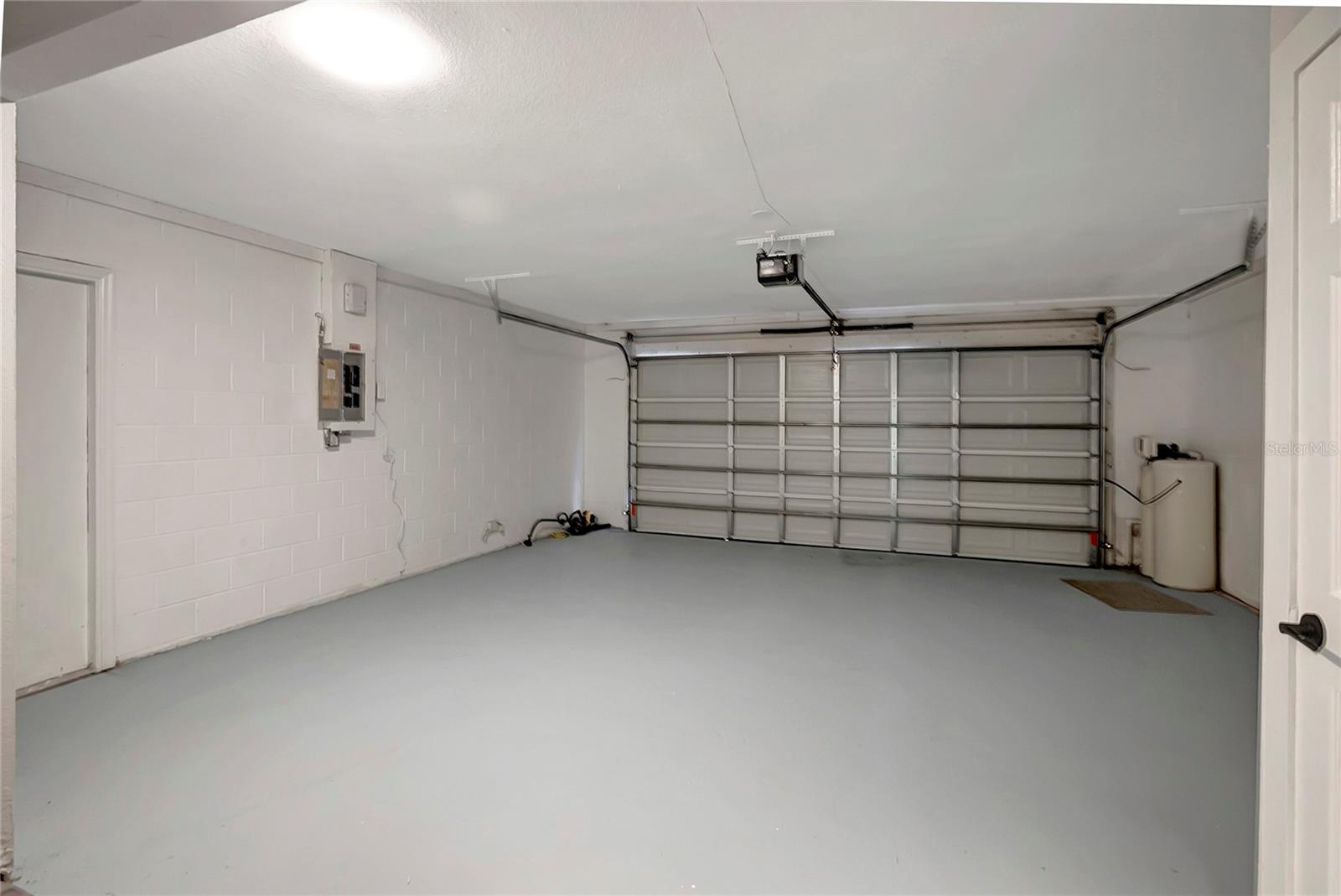 Image 44 of 46 For 16133 Ravendale Drive