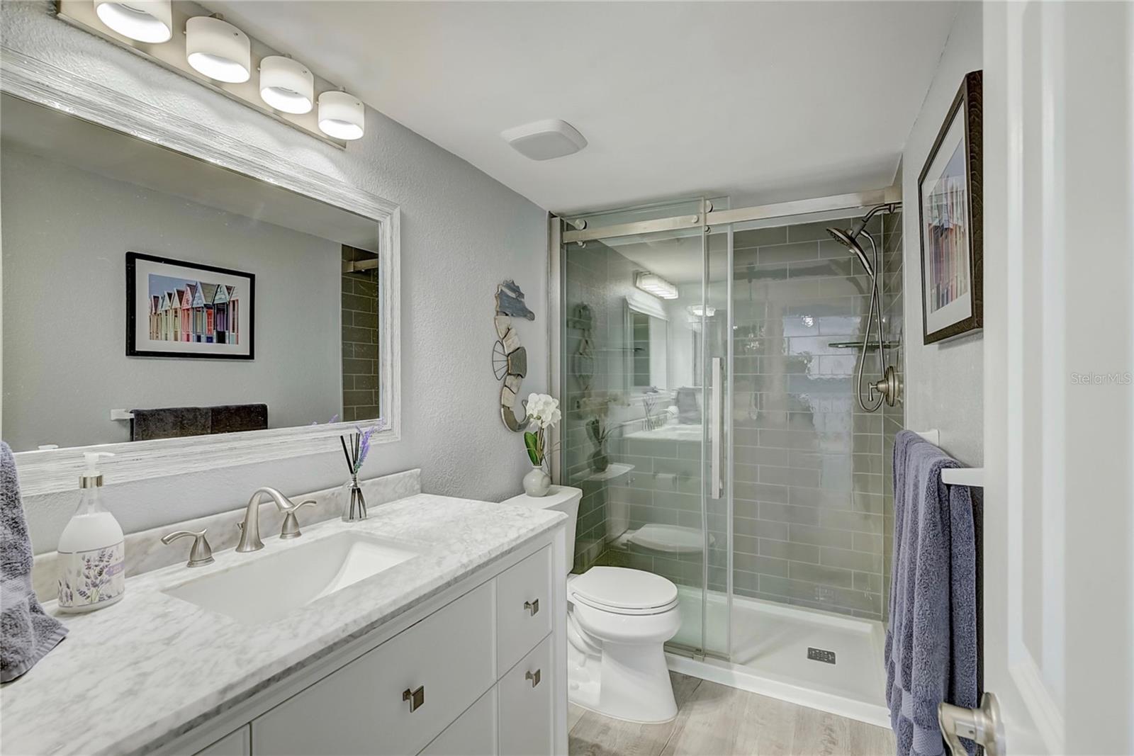 Image 17 of 64 For 4518 Garnet Drive 101