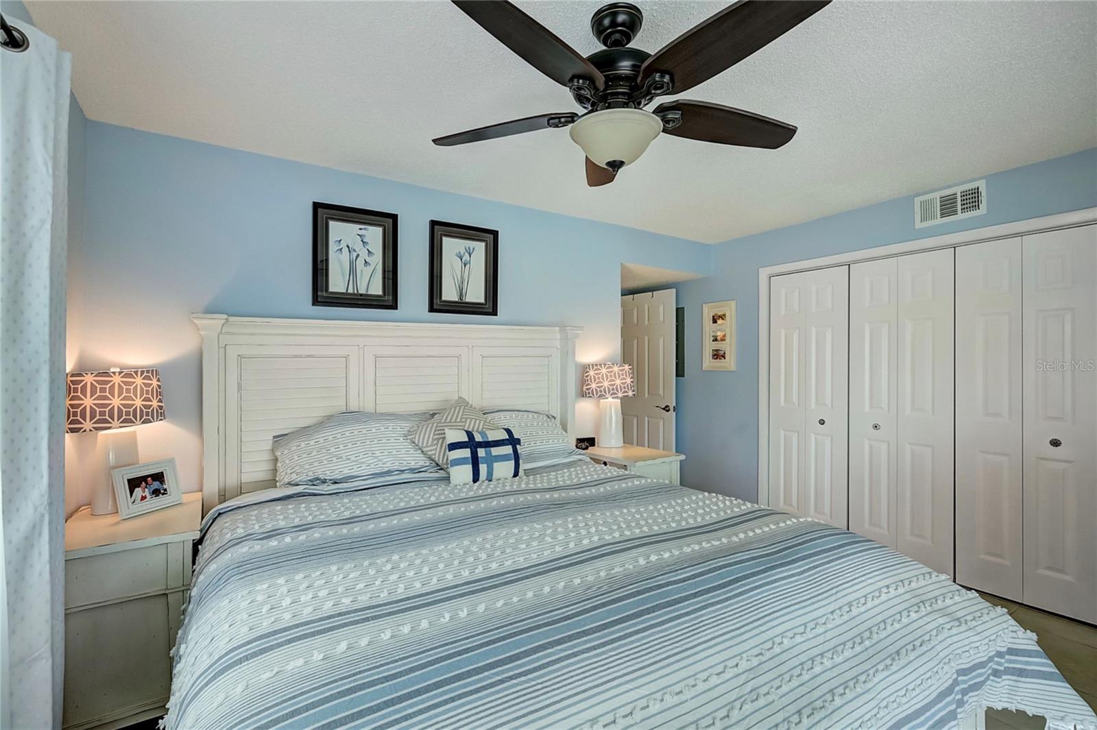 Image 23 of 64 For 4518 Garnet Drive 101