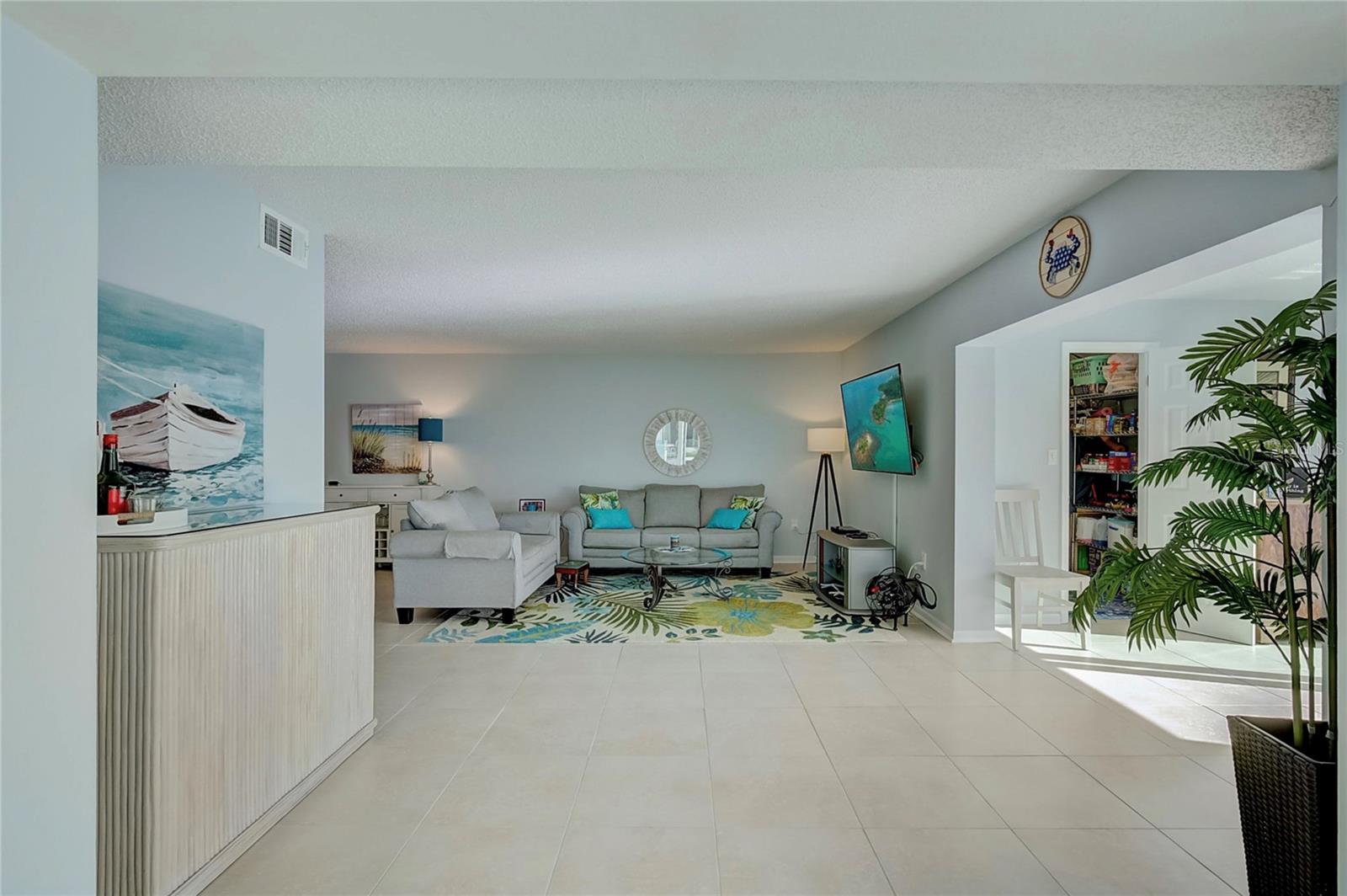 Image 28 of 64 For 4518 Garnet Drive 101