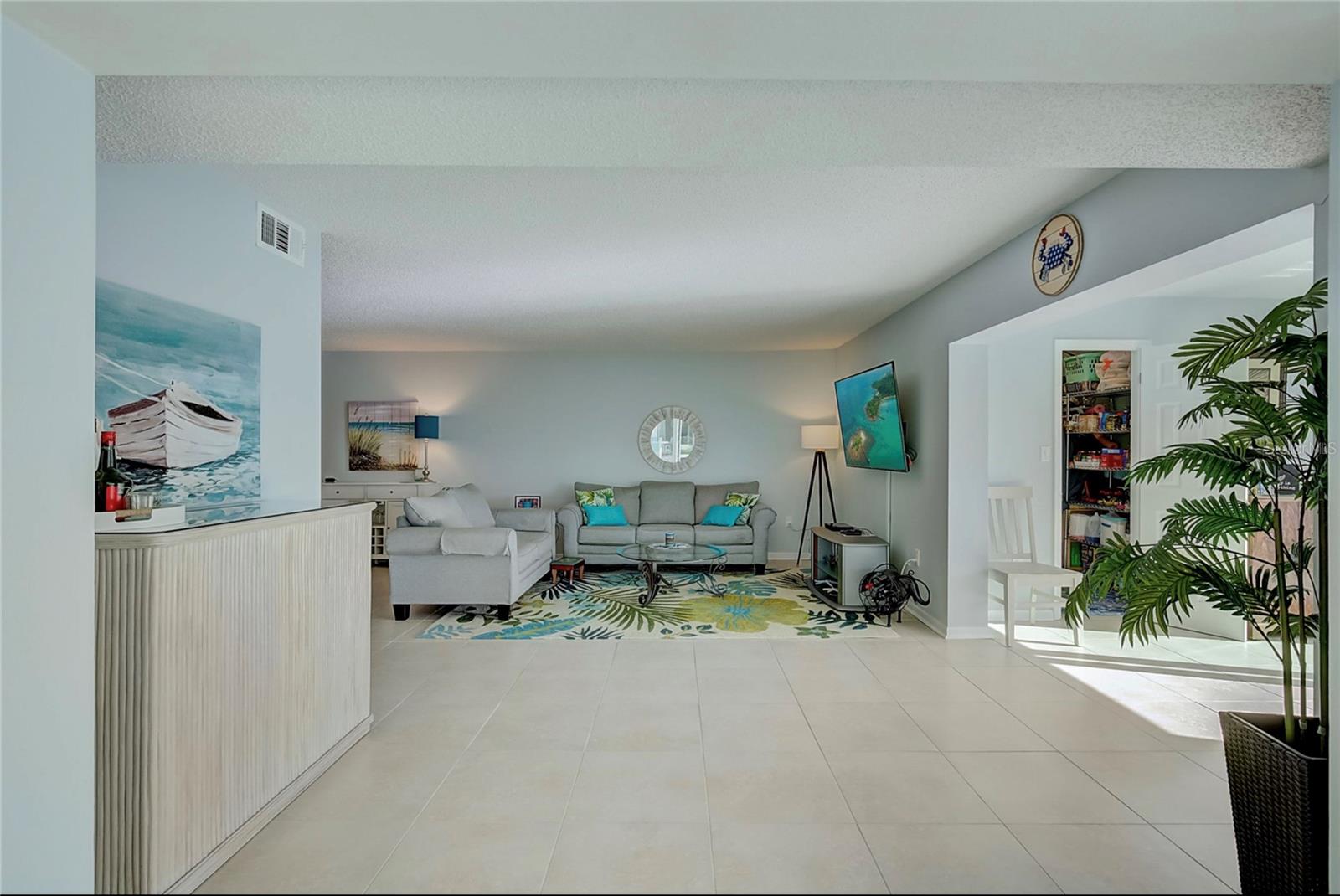 Image 29 of 64 For 4518 Garnet Drive 101