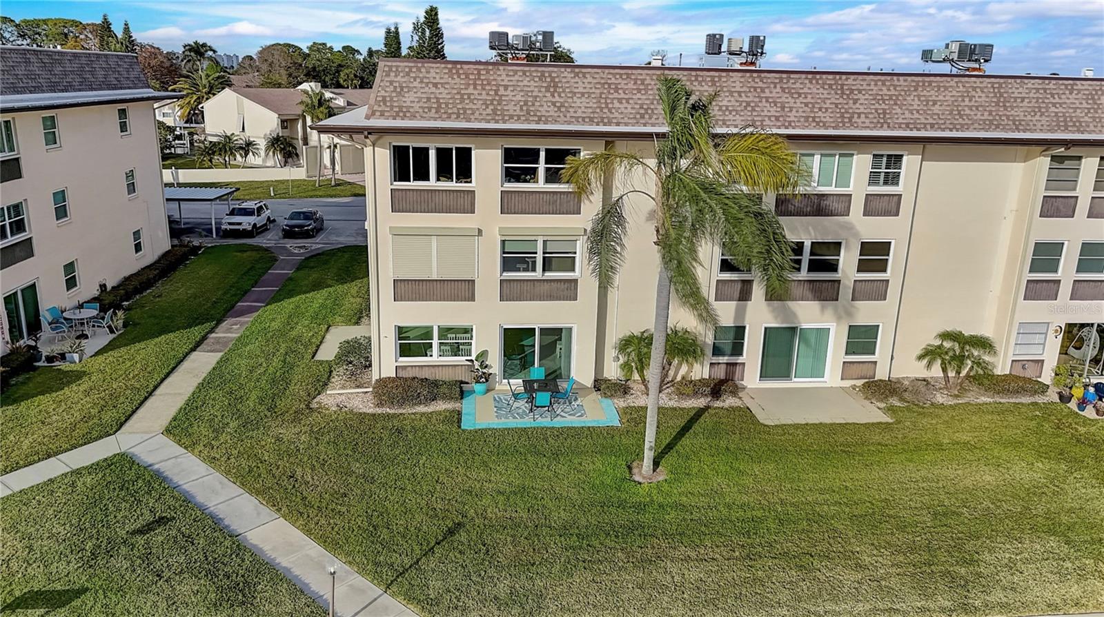 Image 49 of 64 For 4518 Garnet Drive 101