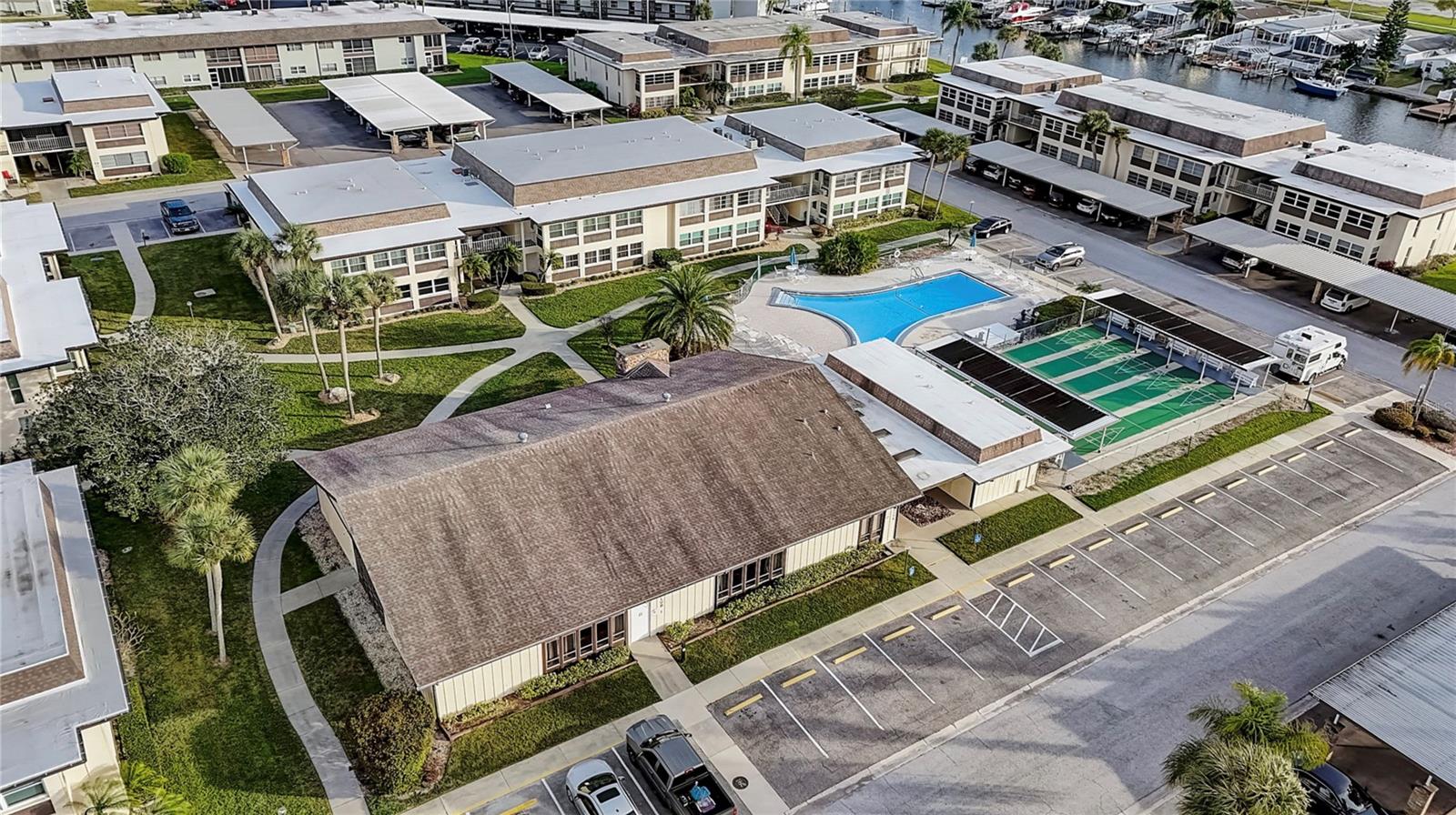 Image 55 of 64 For 4518 Garnet Drive 101