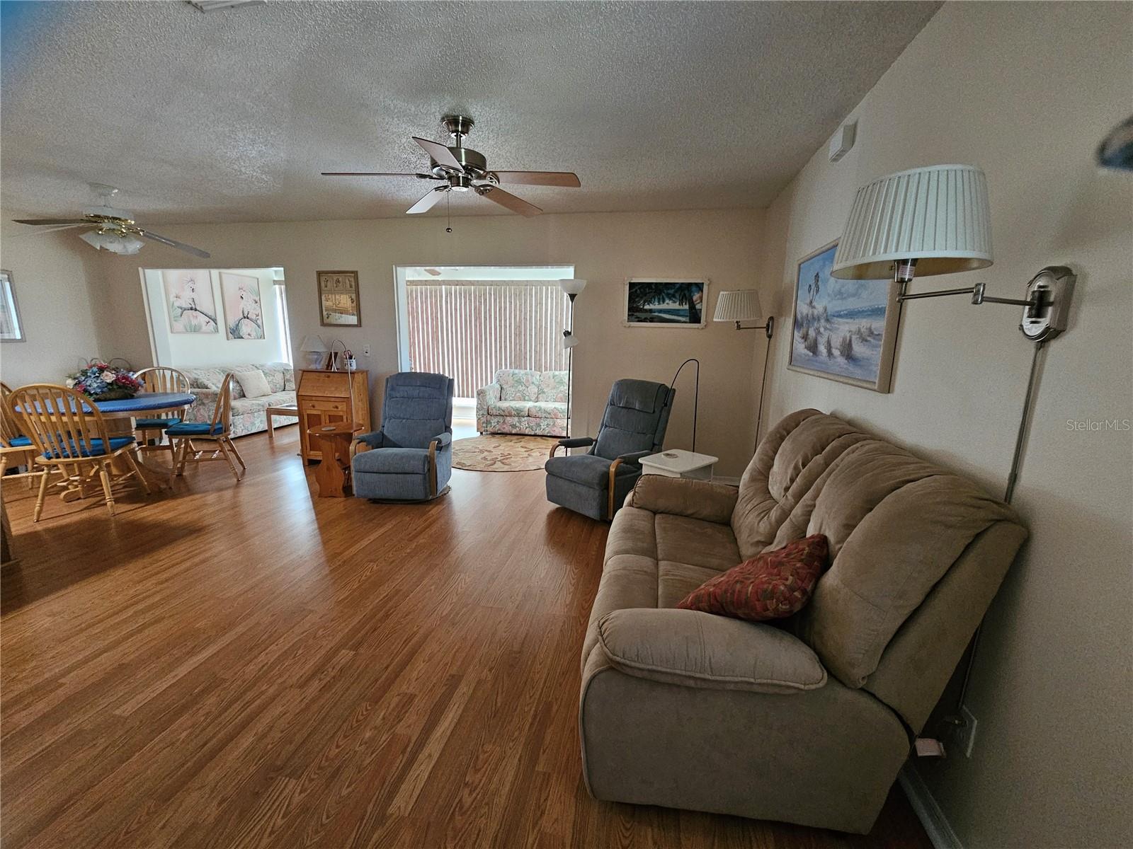 Image 10 of 37 For 1905 Canterbury Lane E-9