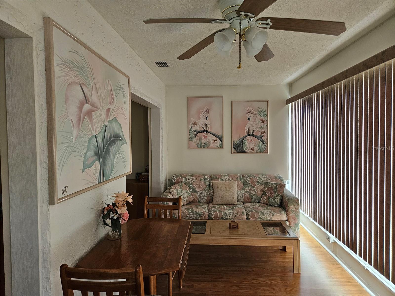 Image 11 of 37 For 1905 Canterbury Lane E-9