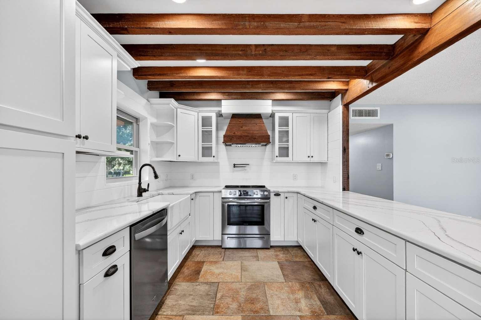 Image 14 of 72 For 19801 Gunn Highway