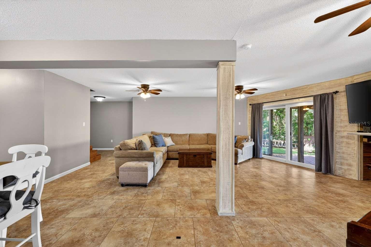 Image 32 of 72 For 19801 Gunn Highway