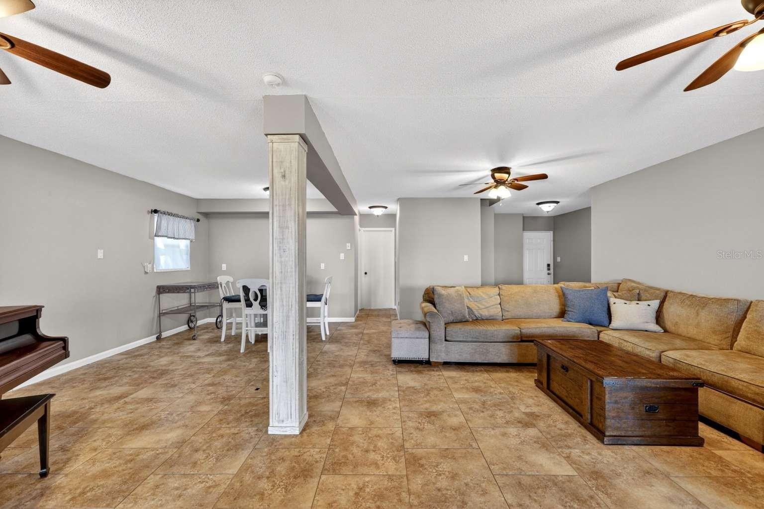 Image 33 of 72 For 19801 Gunn Highway