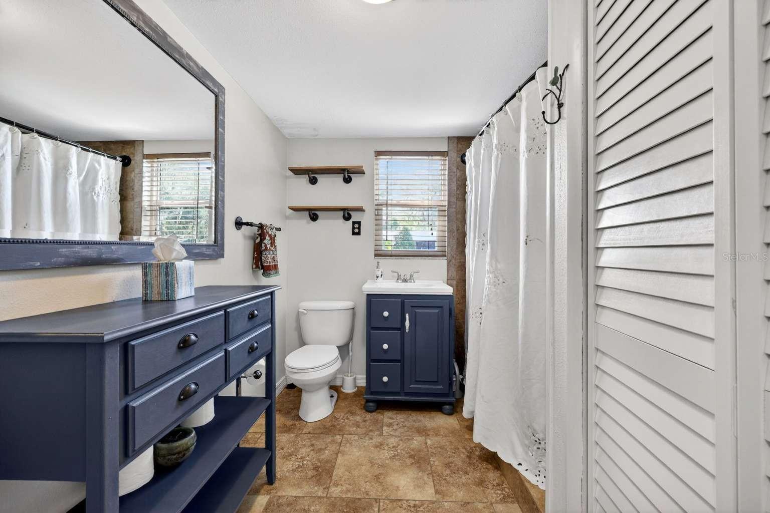 Image 34 of 72 For 19801 Gunn Highway