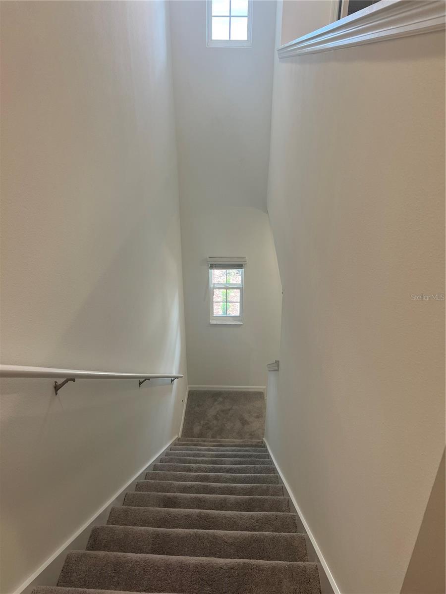 Image 23 of 39 For 9058 Gallantree Place