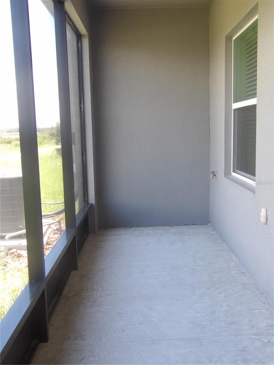 Image 31 of 39 For 9058 Gallantree Place