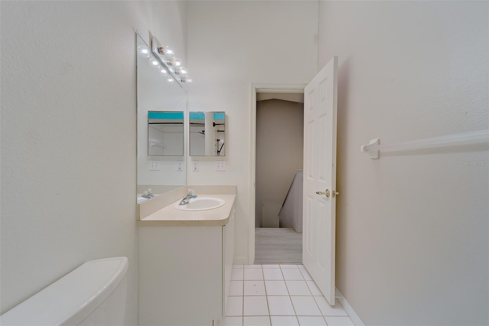 Image 12 of 46 For 9241 Jakes Path