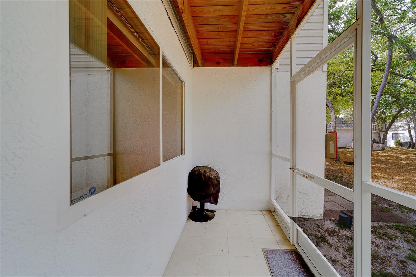 Image 19 of 46 For 9241 Jakes Path