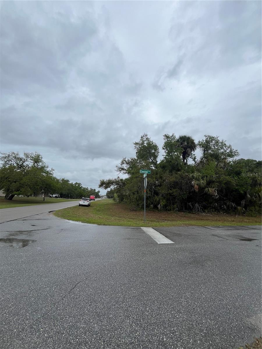 Image 5 of 6 For 15010 Elwood Avenue