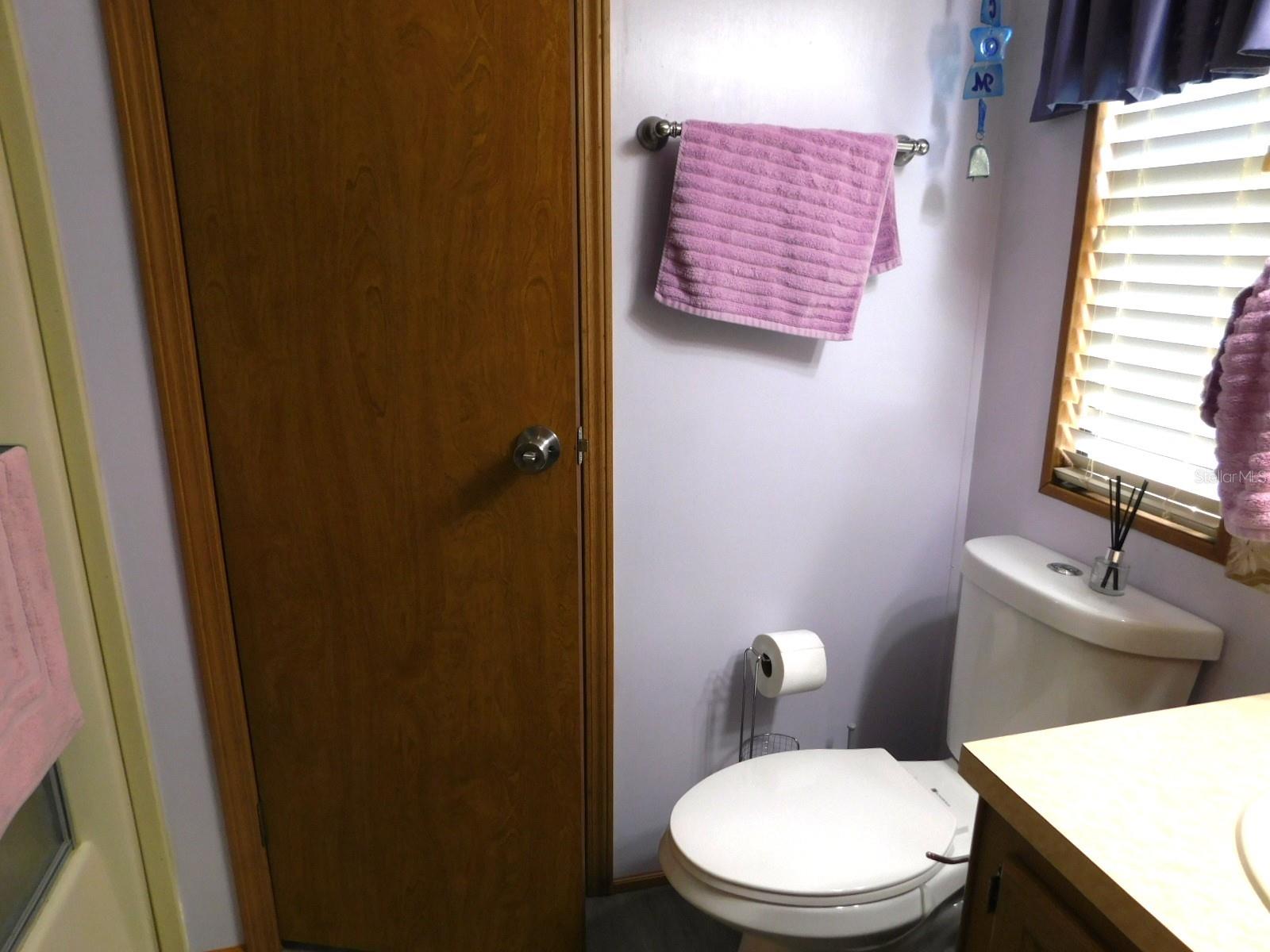 Image 19 of 45 For 1001 Starkey Road 99