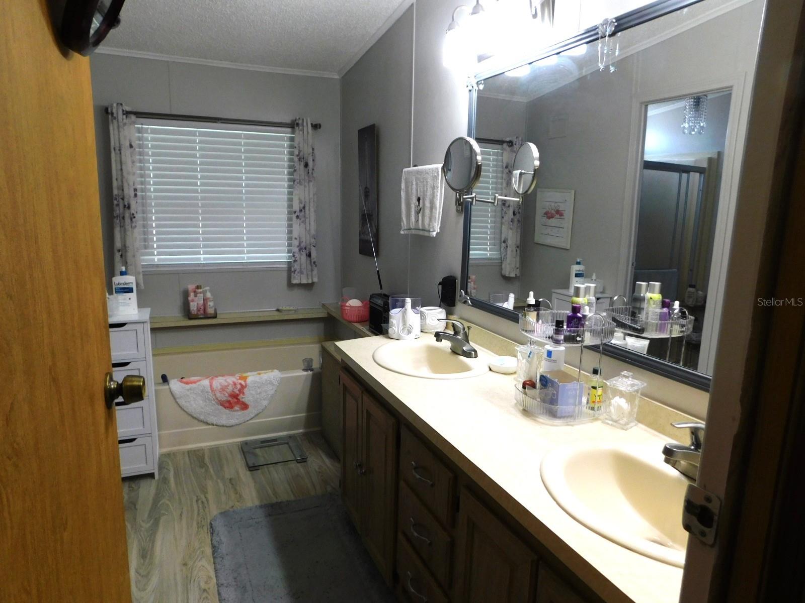 Image 35 of 45 For 1001 Starkey Road 99