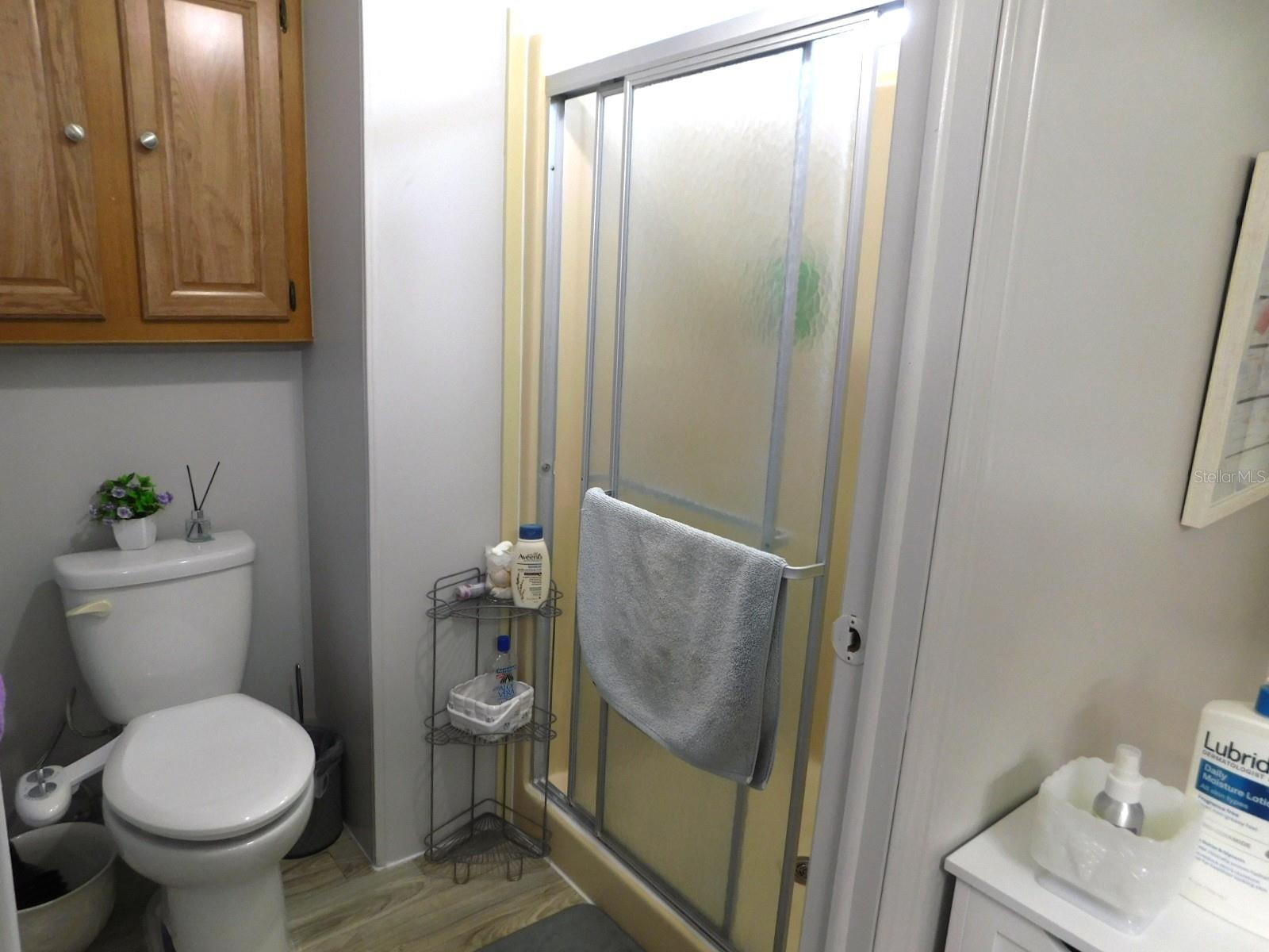 Image 36 of 45 For 1001 Starkey Road 99