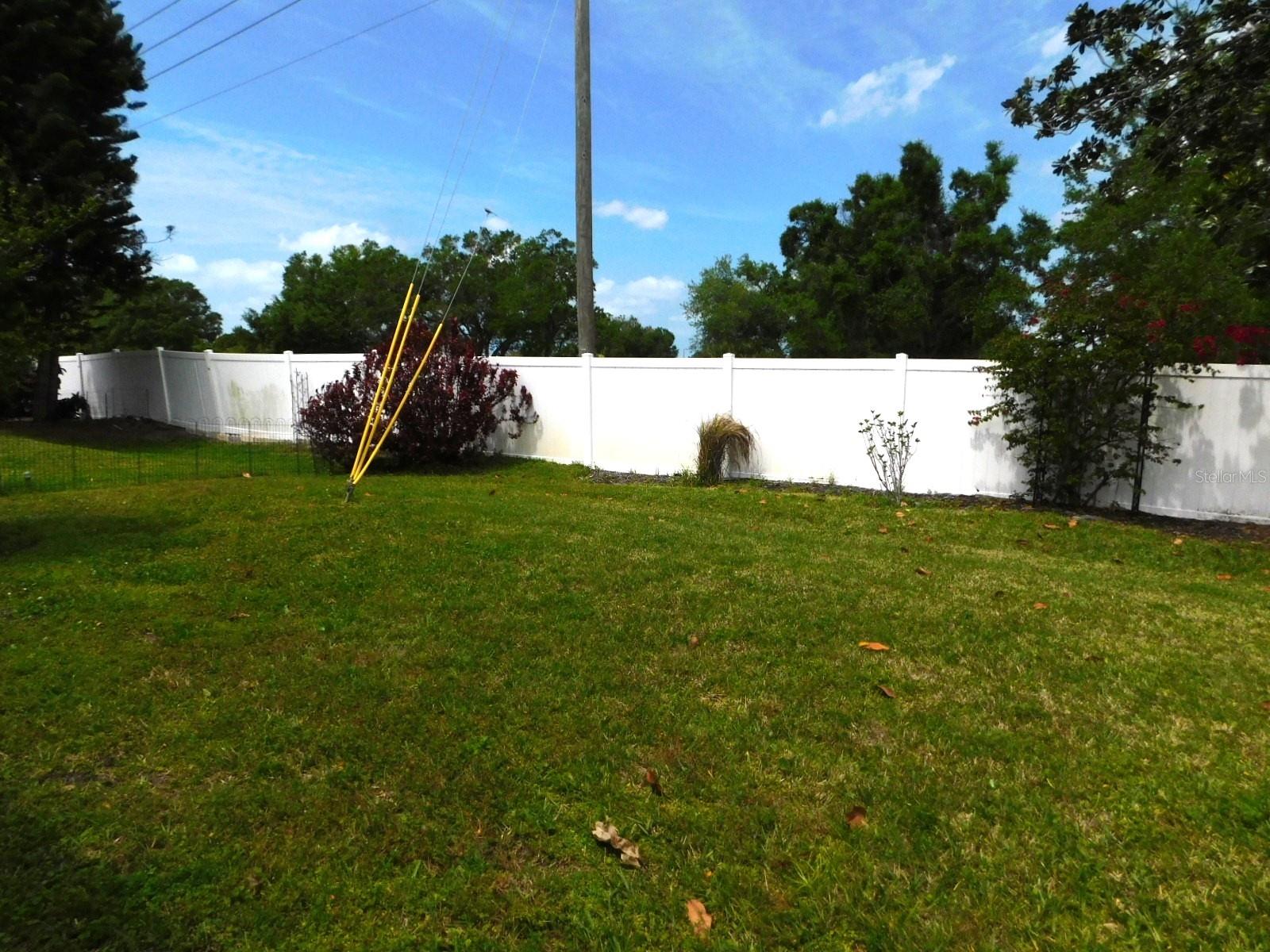 Image 7 of 45 For 1001 Starkey Road 99